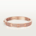 BRACELET CARTIER LOVE MODÉLE CLASSIQUE PAVÉ
