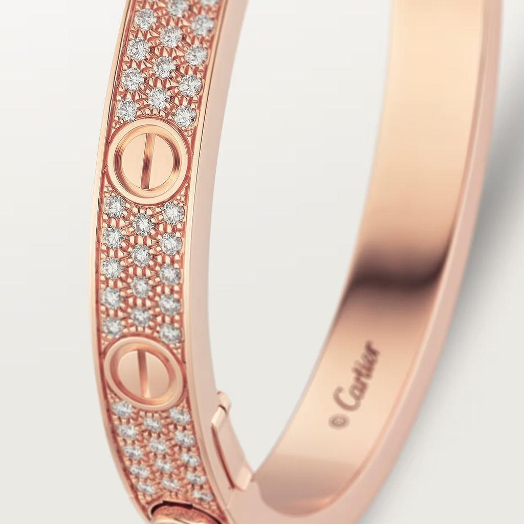 BRACELET CARTIER LOVE MODÉLE CLASSIQUE PAVÉ