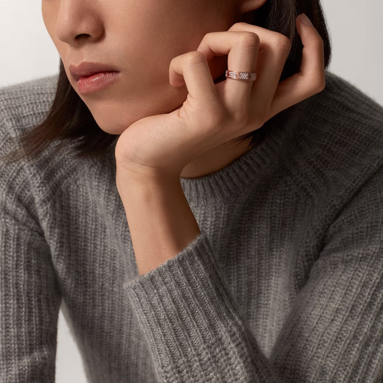 BAGUE CARTIER LOVE PAVÉE ROSE GOLD