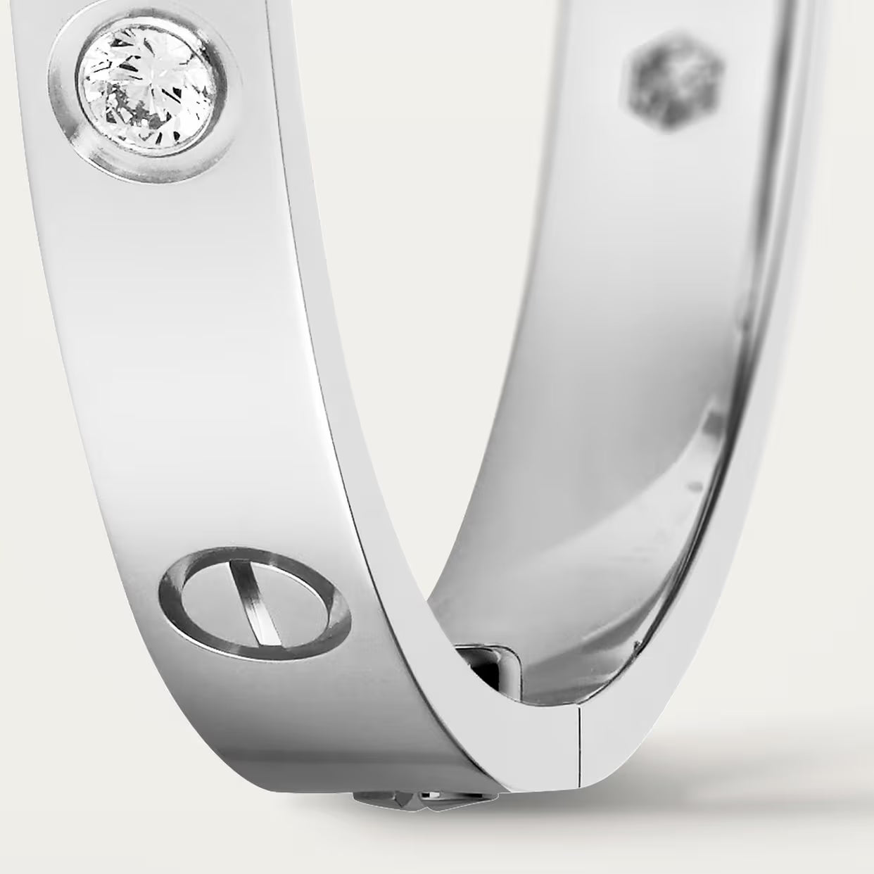 BRACELET CARTIER LOVE WHITE GOLD 4 DIAMONDS