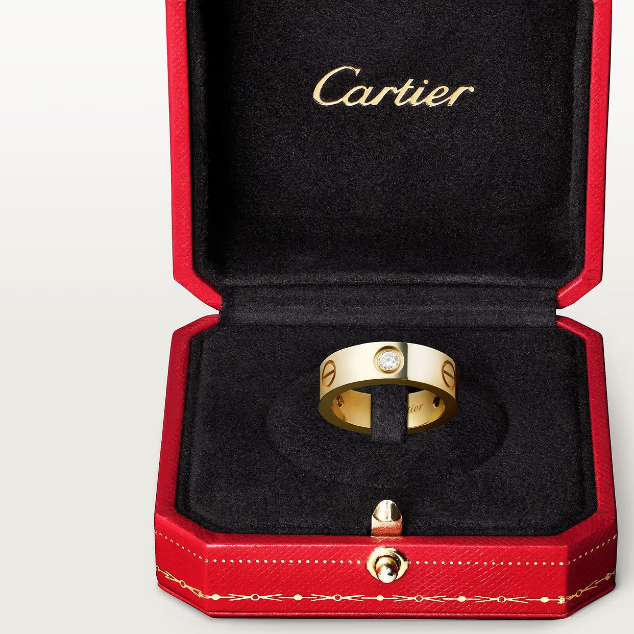 BAGUE CARTIER LOVE MODÈLE CLASSIQUE GOLD 3 DIAMANTS